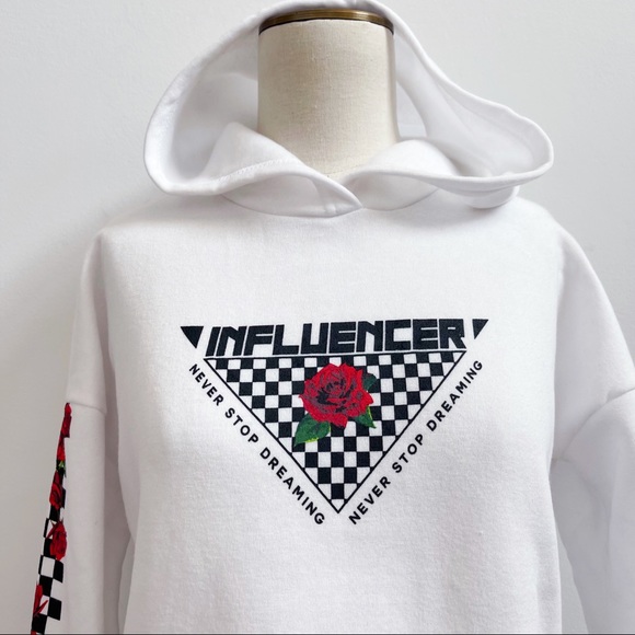 White Black Checkered Red Roses Influenced Hoodie Youth XL - Picture 5 of 14